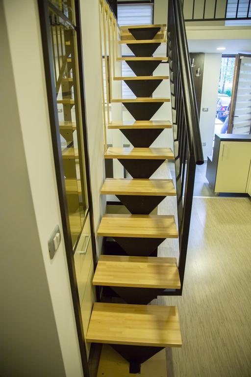 Twofloor Plopilor Apartment คลูจ-นาโปกา ภายนอก รูปภาพ