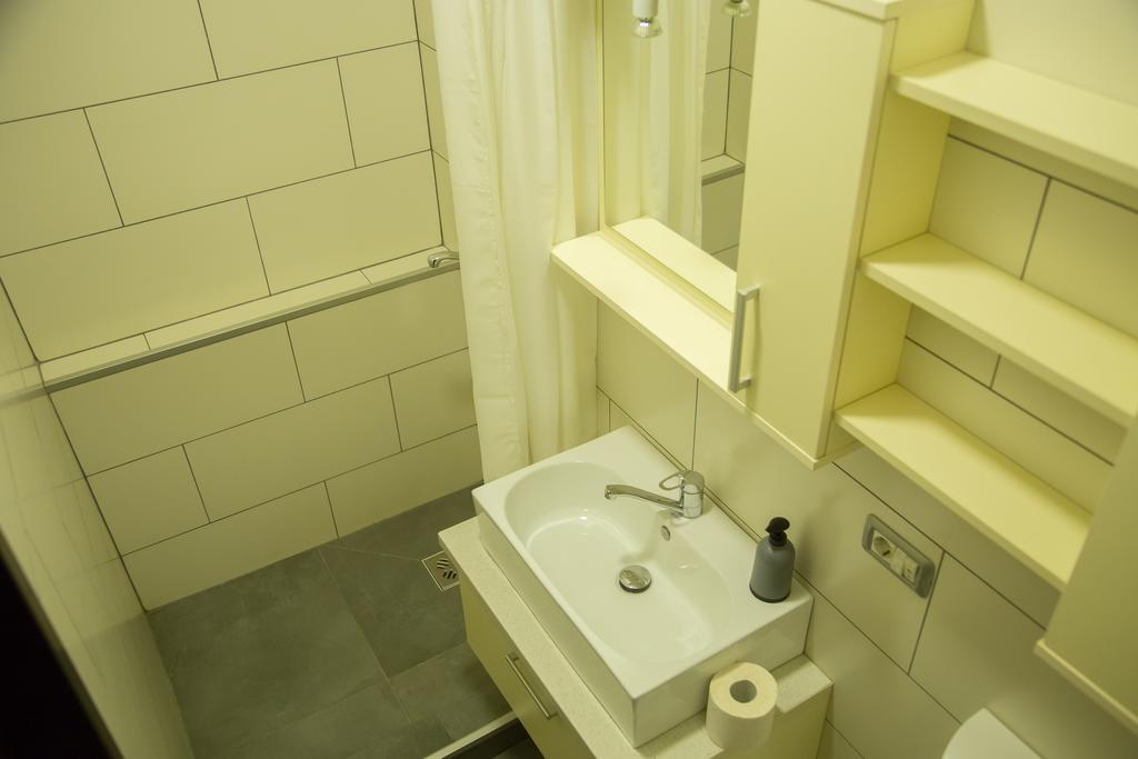 Twofloor Plopilor Apartment คลูจ-นาโปกา ภายนอก รูปภาพ